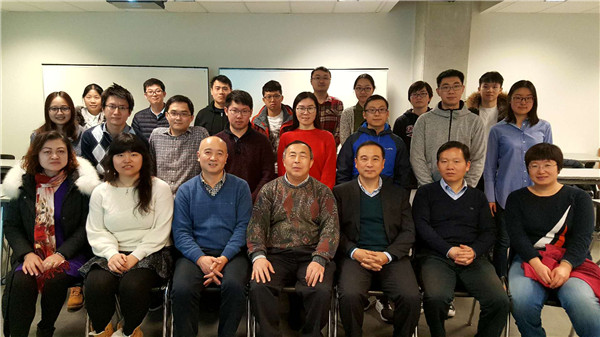 2018-3-20-皇家华人
远赴加拿大招聘宣讲 -8.jpg